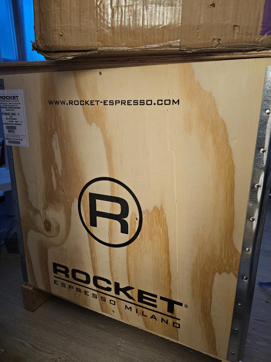 Rocket Espresso R Nine One Special Edition – Like New